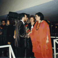 Maria Farandouri ile... Berlin Filarmoni Orkestrası Salonu. (1999)